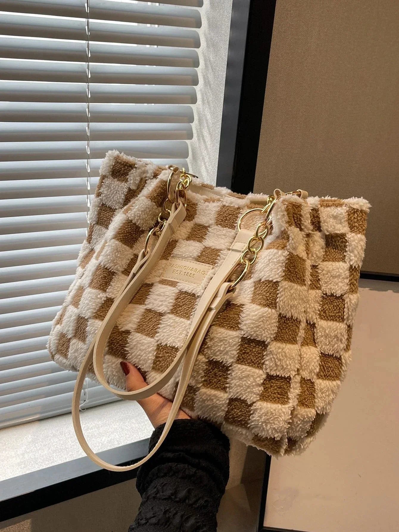 Venus - Trendy checkered shoulder bag for ladies-Elly Rose