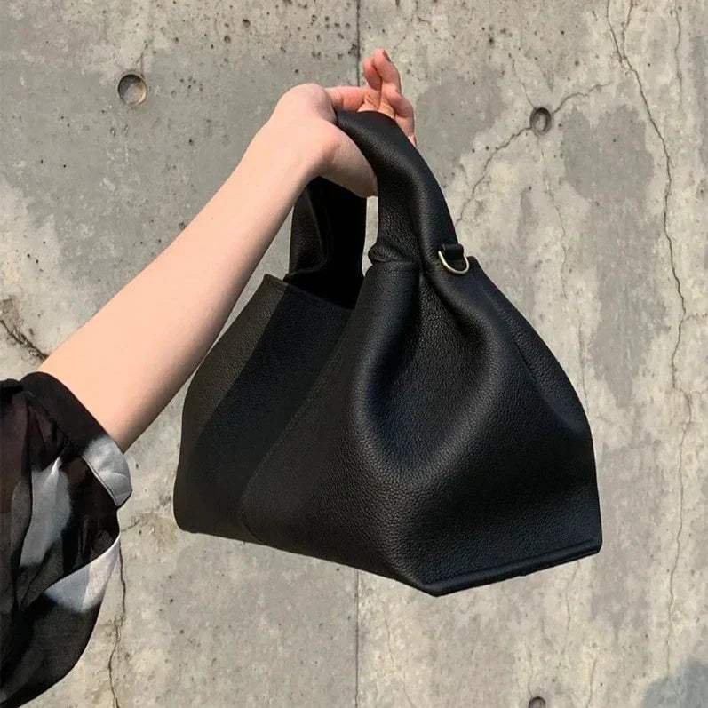 Wiona - New, unique and elegant vintage handbag-Elly Rose