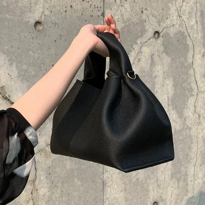 Wiona - New, unique and elegant vintage handbag-Elly Rose