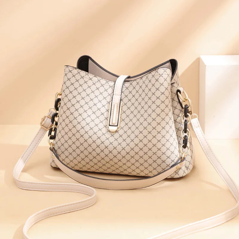 Nina - Designer shoulder bag-Elly Rose