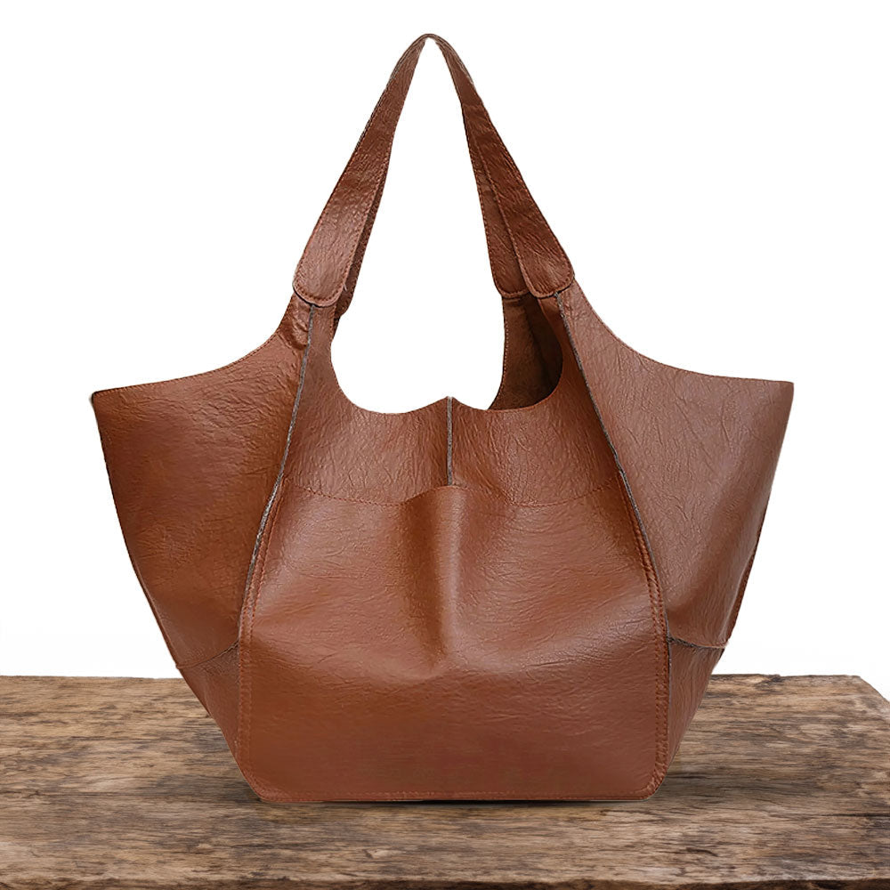 Laura’s Timeless Allure | Vintage Bag-Elly Rose