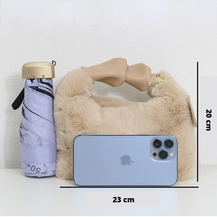 Ella Fluffy handbag - A bag you want to hug-Elly Rose