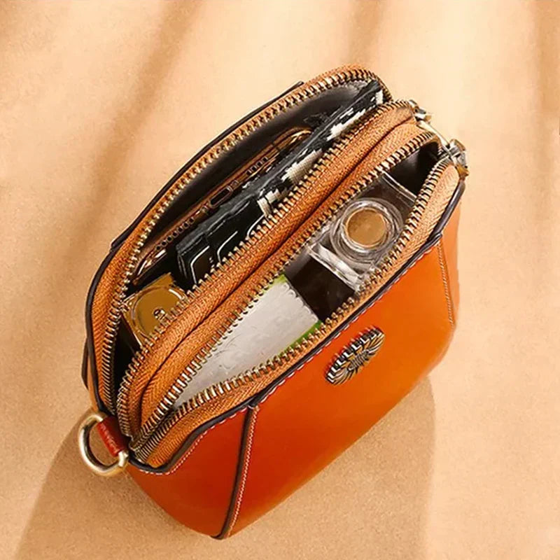 Compact leather bag - Lauren-Elly Rose