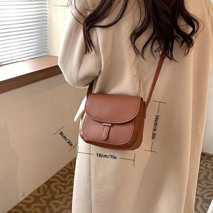 Amelia Retro Saddle Crossbody Bag-Elly Rose