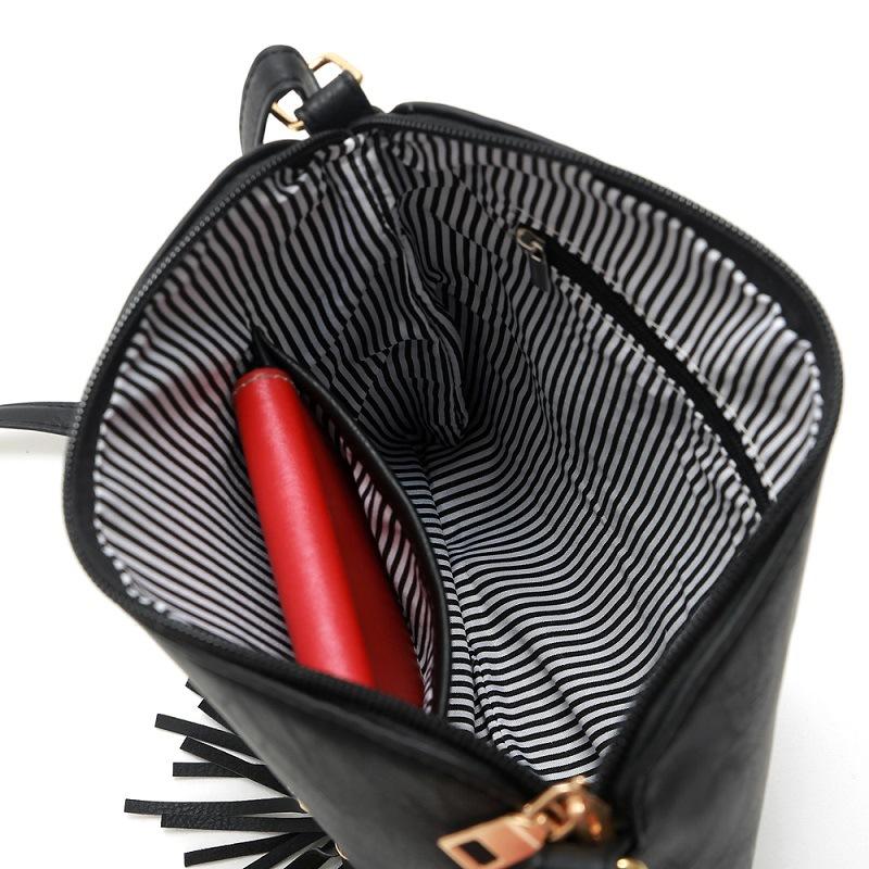 ChicRibbon - Elegant shoulder bag with tassels-Elly Rose