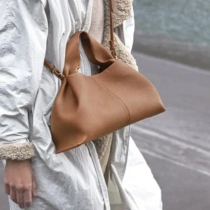Wiona - New, unique and elegant vintage handbag-Elly Rose
