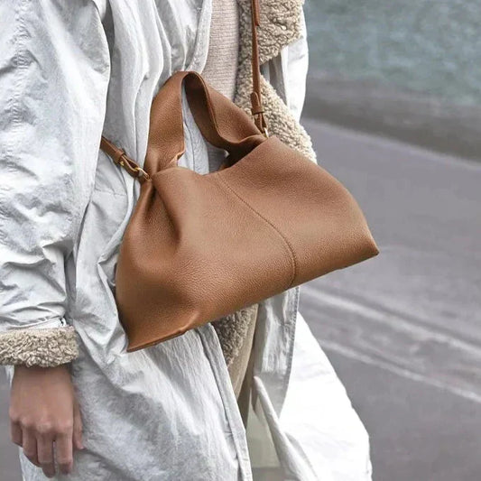 Wiona - New, unique and elegant vintage handbag-Elly Rose