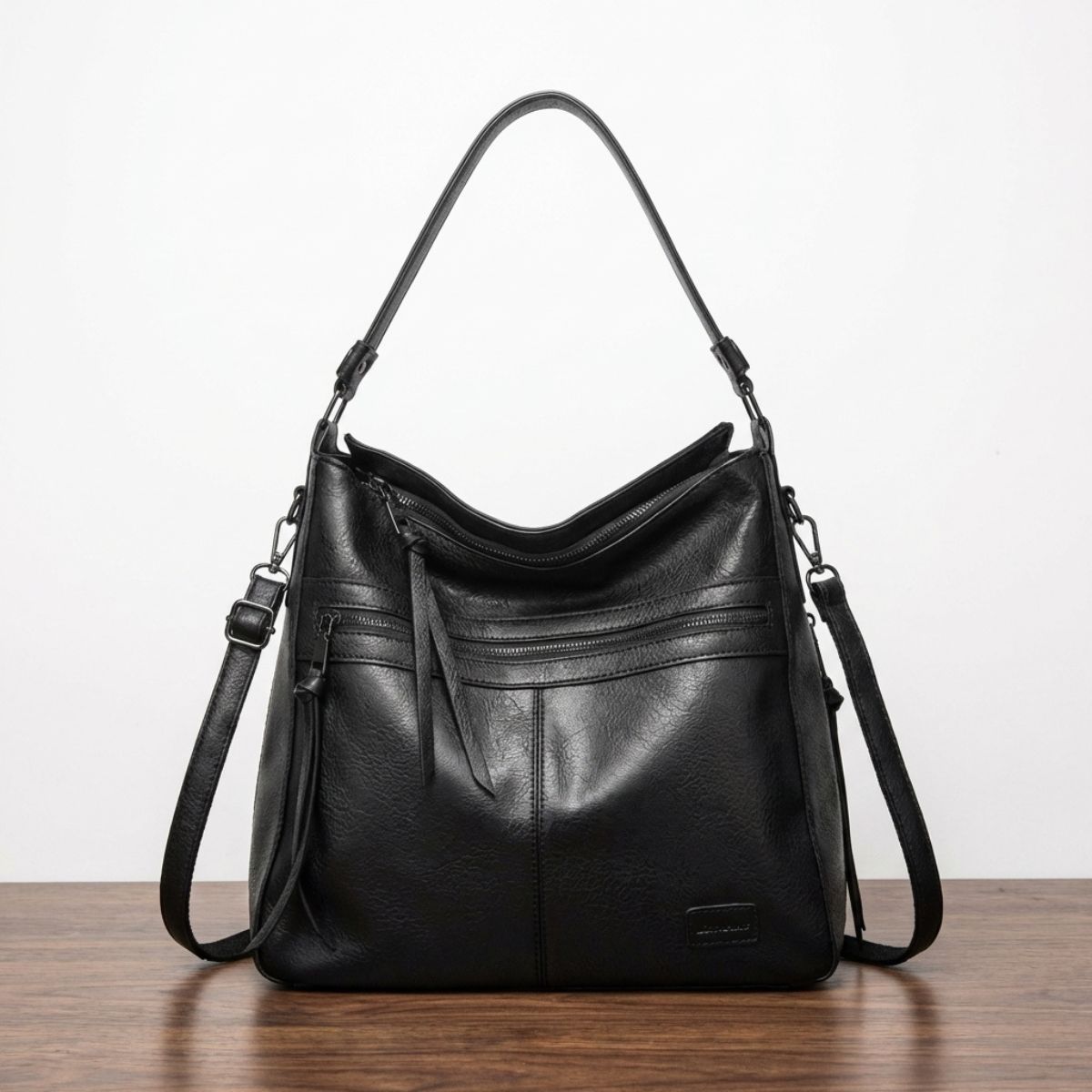 Magda’s Exquisite Style | Luxury Shoulder Bag