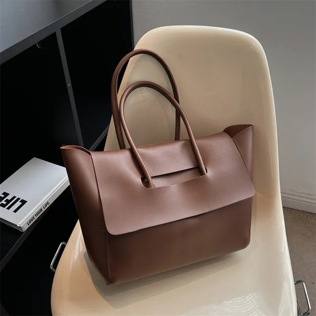 Dana - Elegant handbag for women-Elly Rose