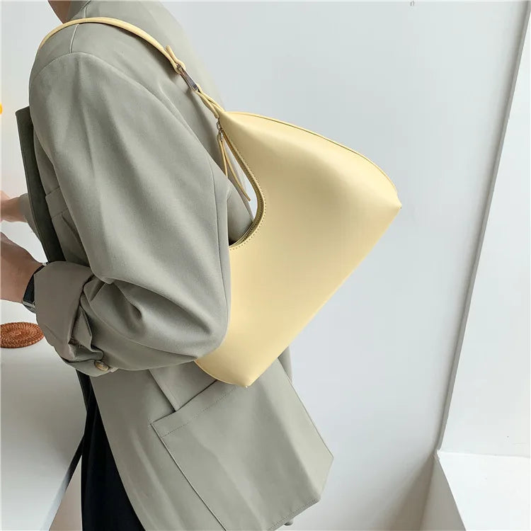 Small zipped designer bag-Elly Rose