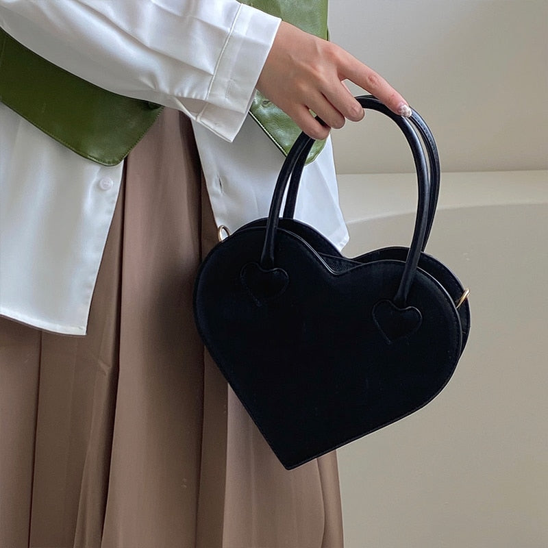 Beautiful heart-shaped handbag - Alivia-Elly Rose