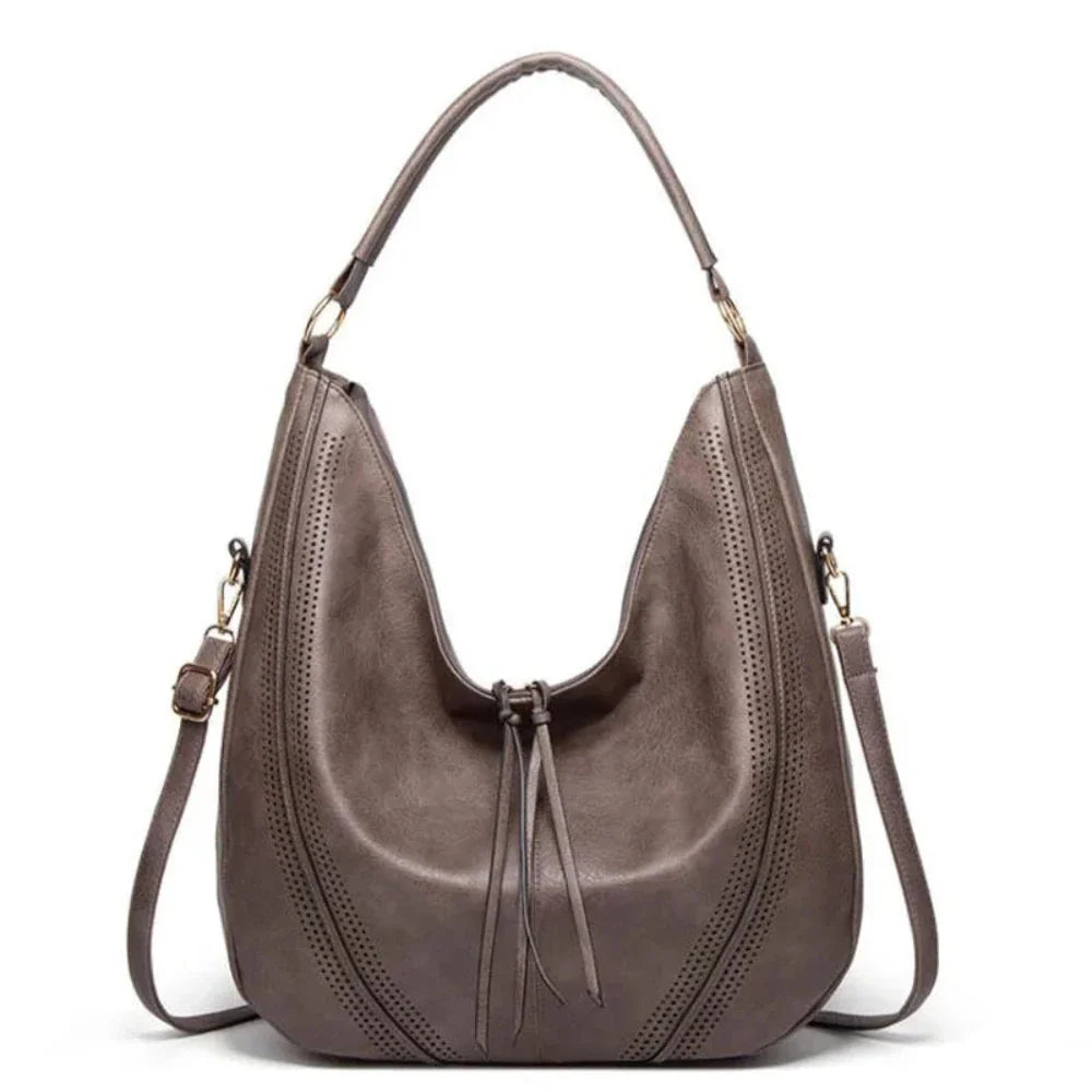 Minerva’s Classic Versatility | Vintage Bag-Elly Rose