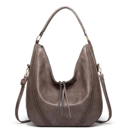 Minerva’s Classic Versatility | Vintage Bag-Elly Rose