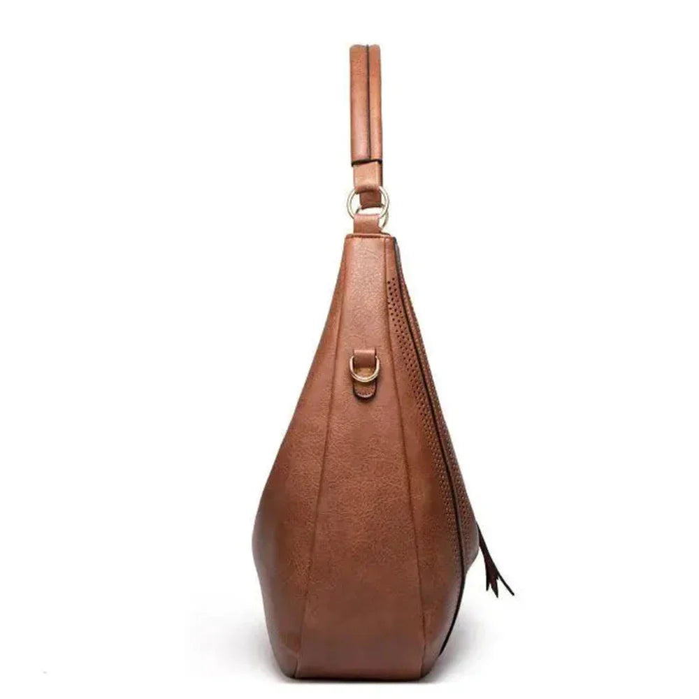 Minerva’s Classic Versatility | Vintage Bag-Elly Rose