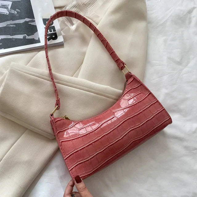 Tilly | Shiny shoulder bag with alligator motif-Elly Rose
