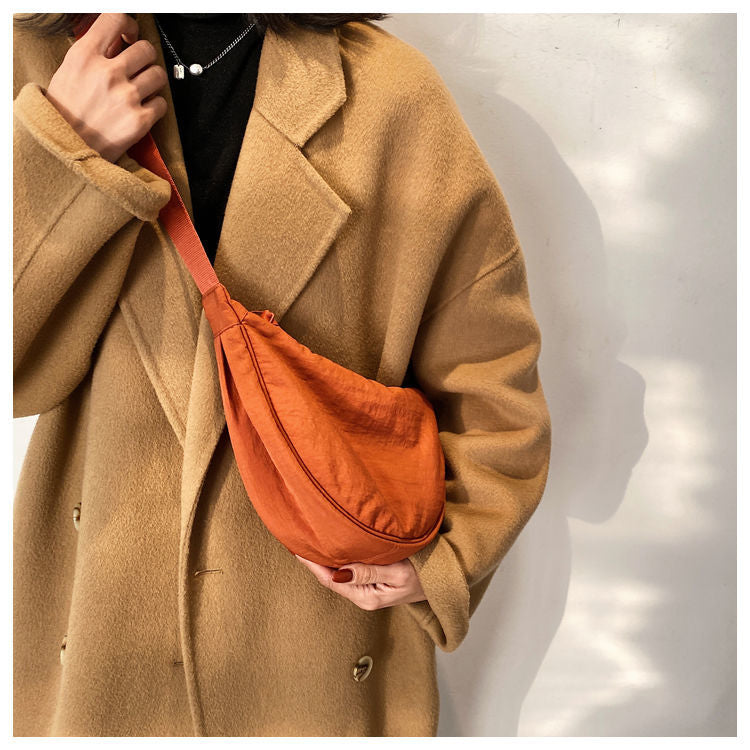 Reine - Half-moon bag-Elly Rose
