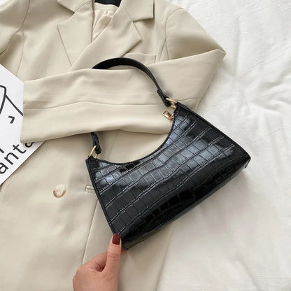 Tilly | Shiny shoulder bag with alligator motif-Elly Rose