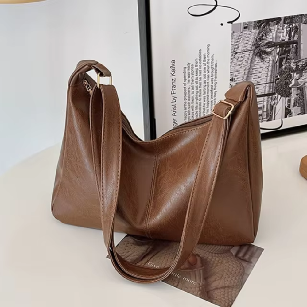 Iolanthe - Elegant and casual shoulder bag-Elly Rose