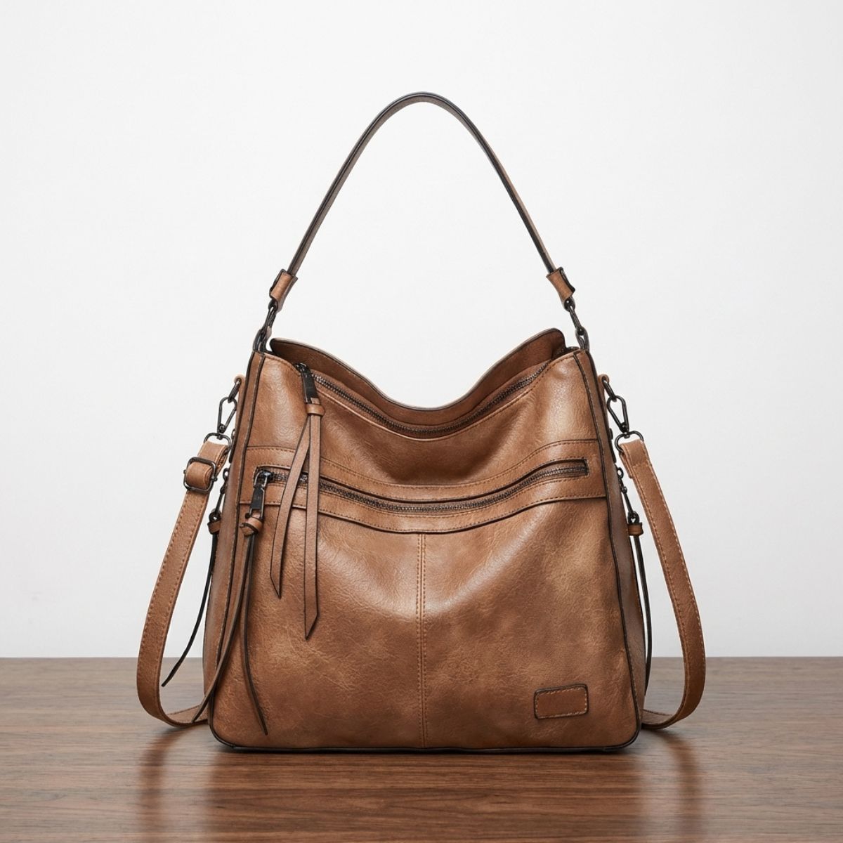 Magda’s Exquisite Style | Luxury Shoulder Bag
