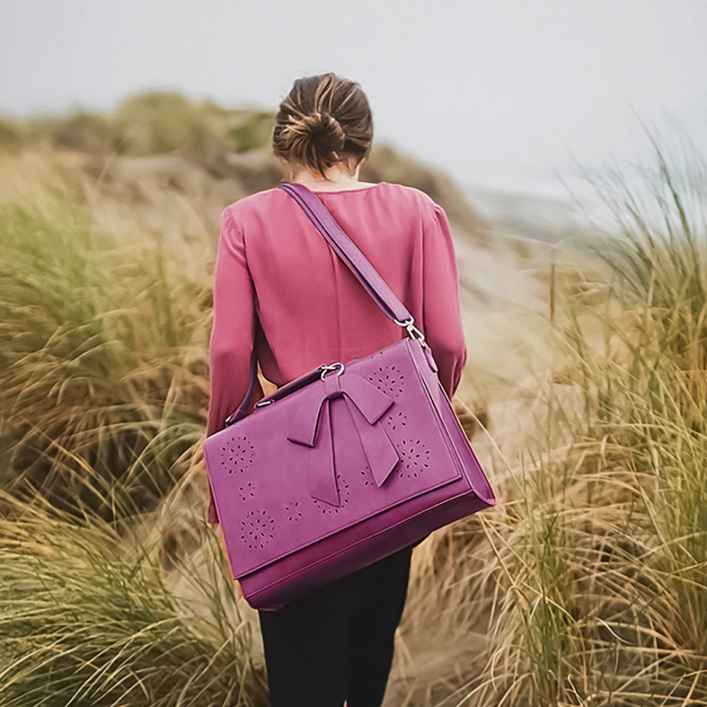 Grace’s Elegant Bow-Tie Satchel-Elly Rose