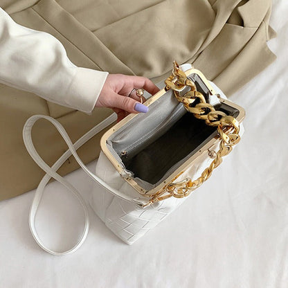 The Cisca pouch-Elly Rose