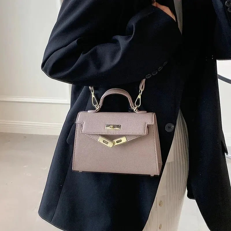 Women's cross-body shoulder bag - Attia-Elly Rose