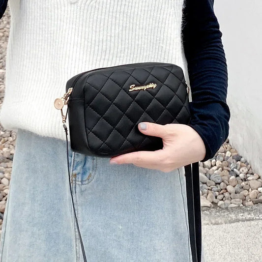 EleganceLuxe Lingge shoulder bag-Elly Rose