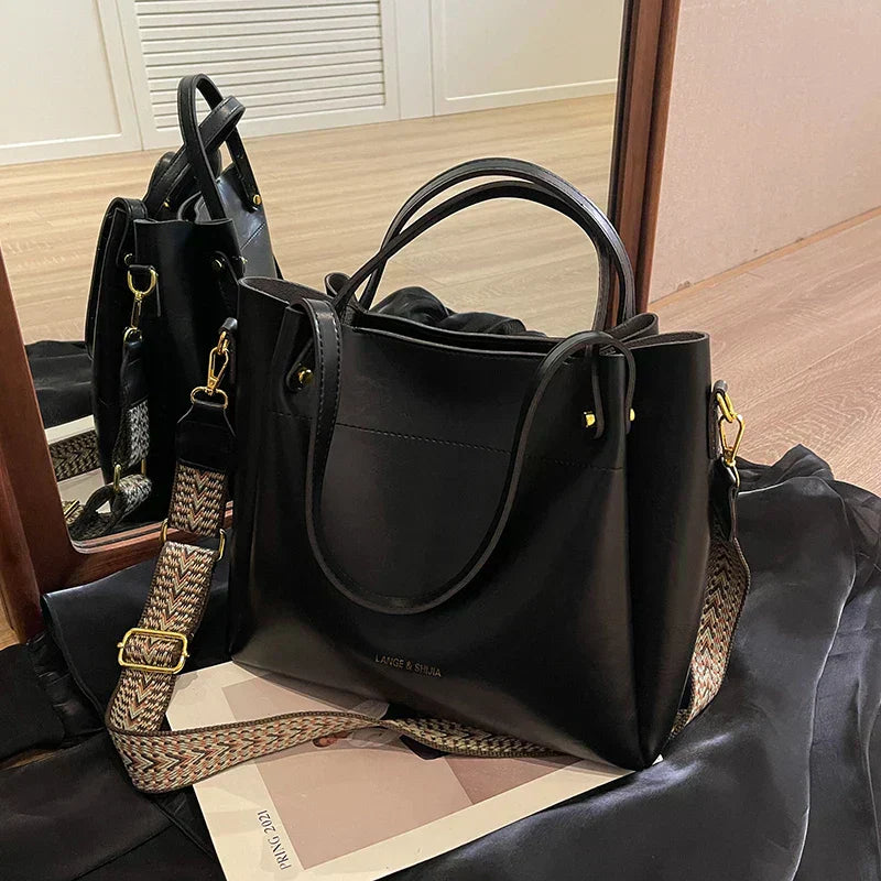 Daria | Elegant leather bag with two handles-Elly Rose