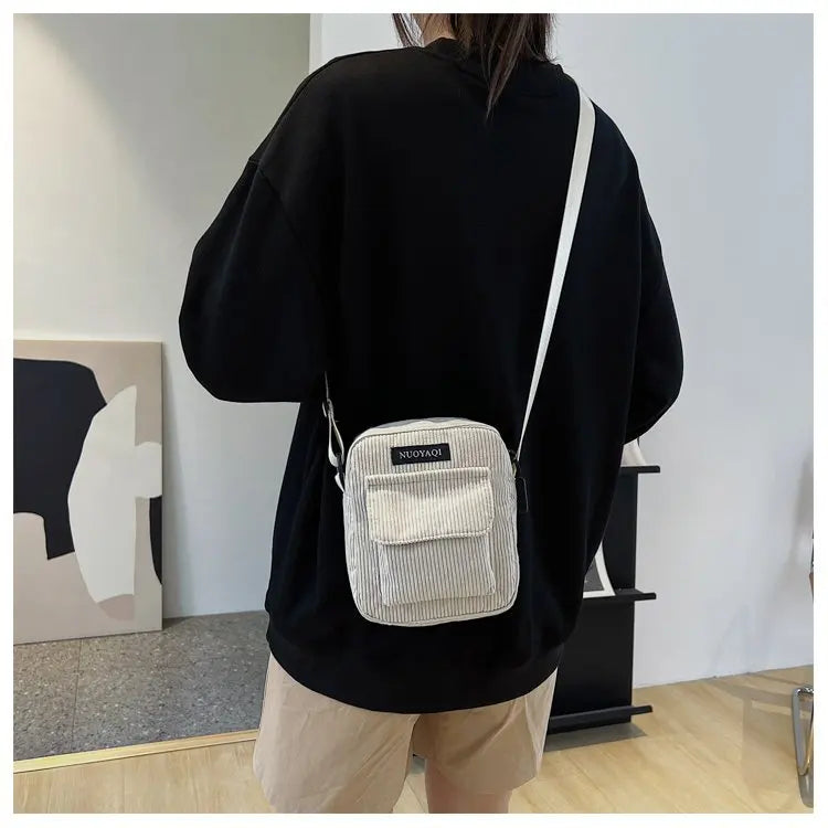 LivaTrend Corduroy shoulder bag-Elly Rose
