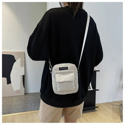 LivaTrend Corduroy shoulder bag-Elly Rose