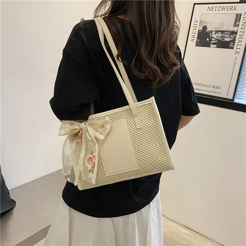 ChicWave Holiday braided handbag-Elly Rose