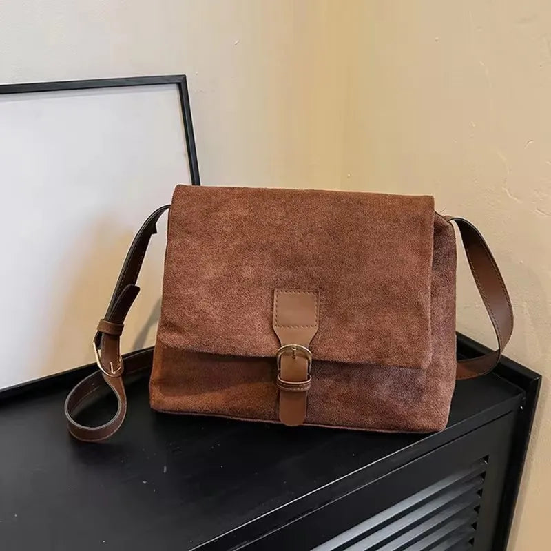 Erna | Vintage suede shoulder bag-Elly Rose
