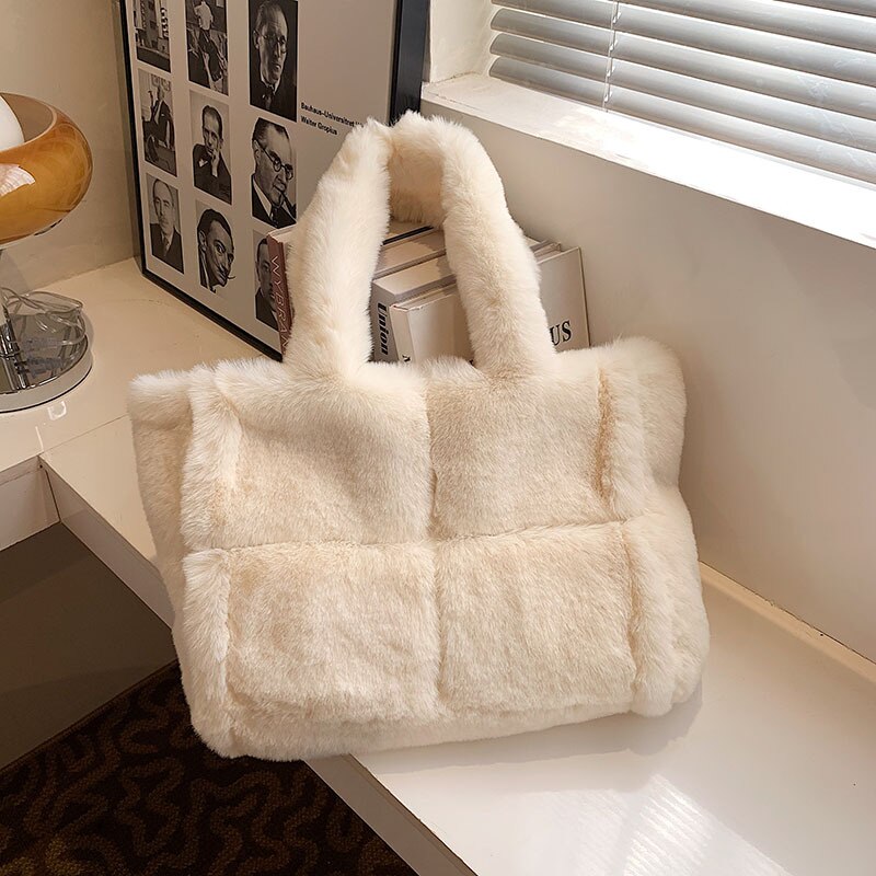 Nina plush handbag - Comfortable, wintry handbag for women-Elly Rose