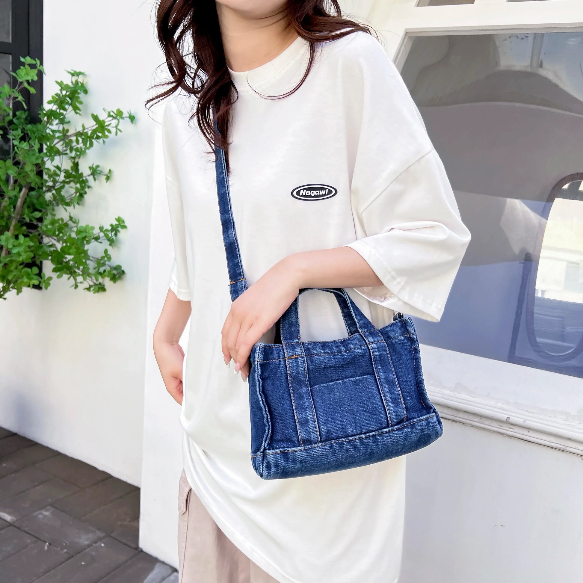 LuxeMode denim bag: Style and functionality-Elly Rose