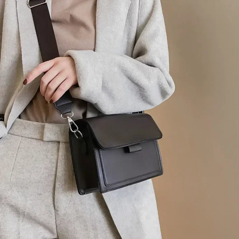 TrendAura Retro Crossbody Bag-Elly Rose