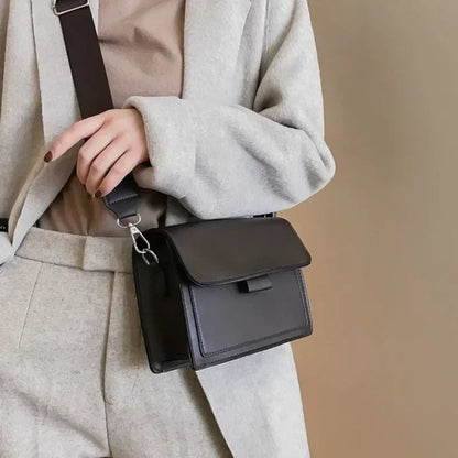TrendAura Retro Crossbody Bag-Elly Rose