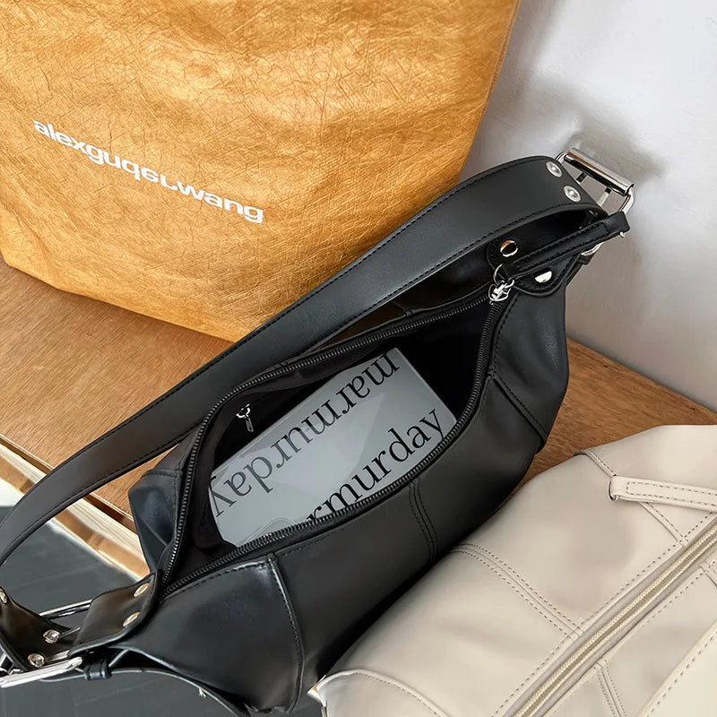 LuxeLeather - Elegant handbag-Elly Rose