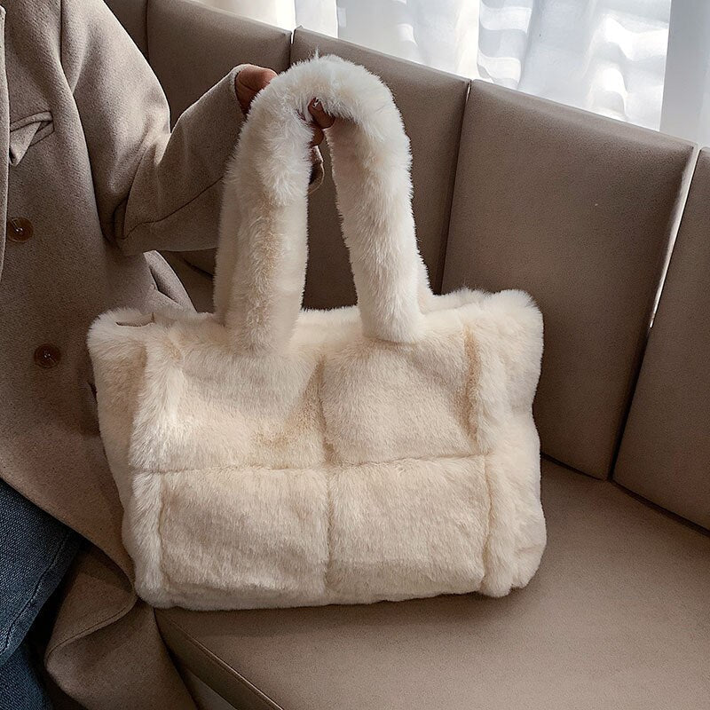 Nina plush handbag - Comfortable, wintry handbag for women-Elly Rose