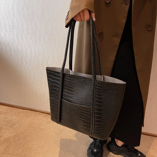 Iversen™ Betina | Vintage brown leather shoulder bag with crocodile print.-Elly Rose