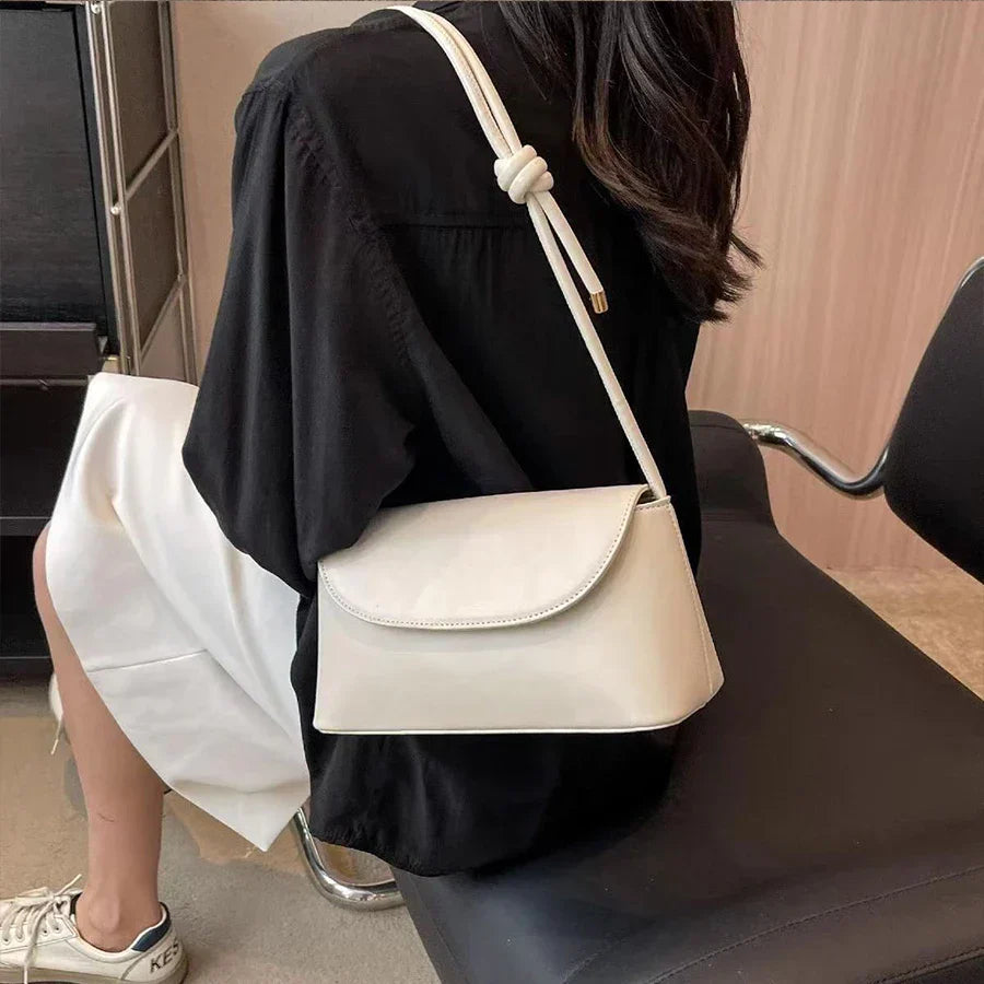 Lueur Élégante French Crossbody Bag-Elly Rose