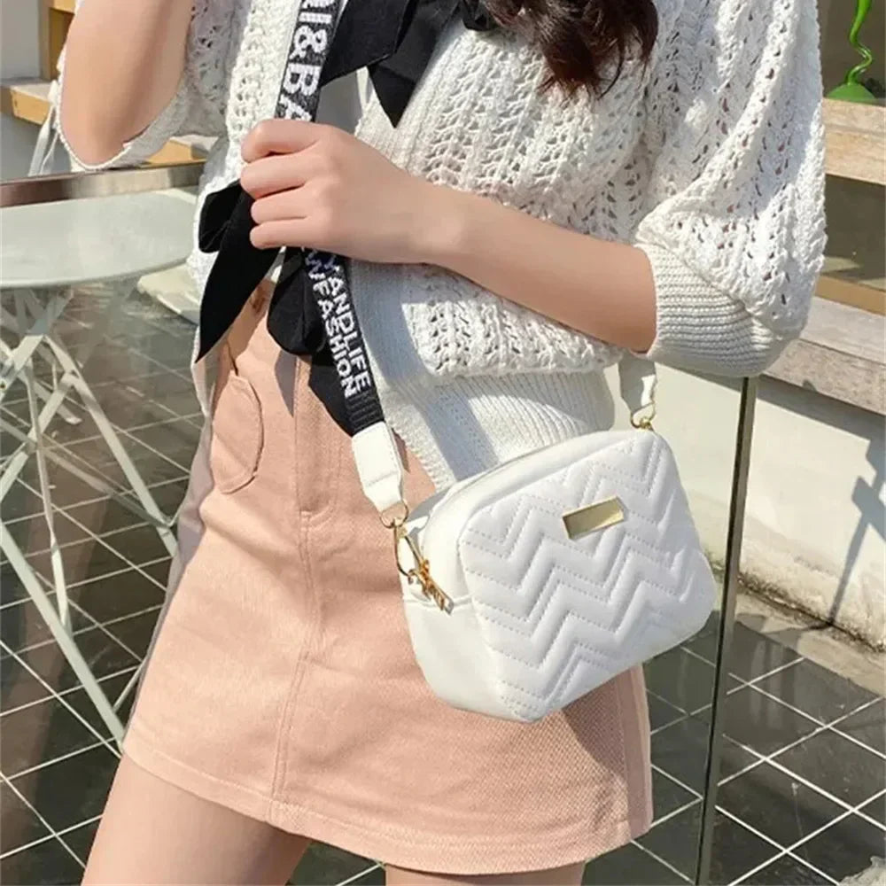 TrendBags Elegant shoulder bag for women-Elly Rose