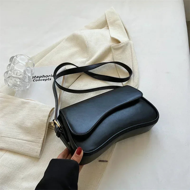 SunnyDreams Cane Bucket Bag-Elly Rose