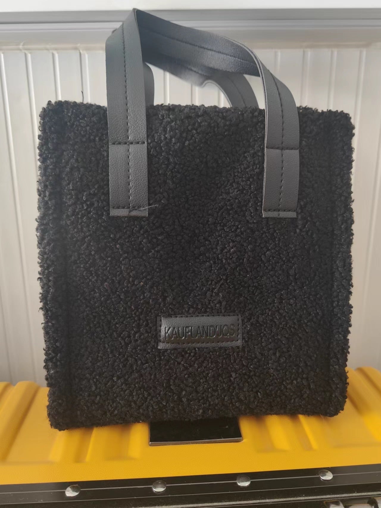 Teddy shoulder bag | Perfect with your Teddy coat-Elly Rose