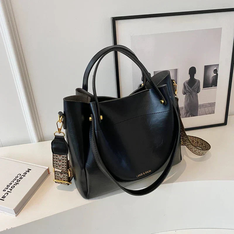 Daria | Elegant leather bag with two handles-Elly Rose