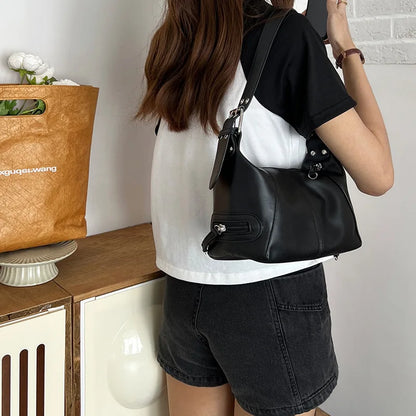 LuxeLeather - Elegant handbag-Elly Rose