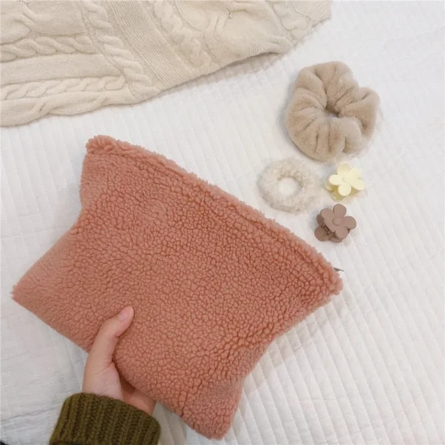 Plush make-up bag-Elly Rose