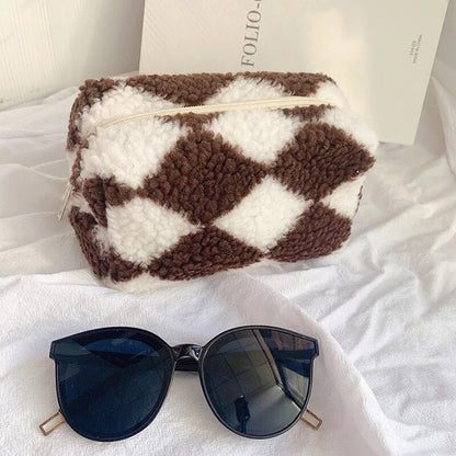 Teddy make-up bag-Elly Rose
