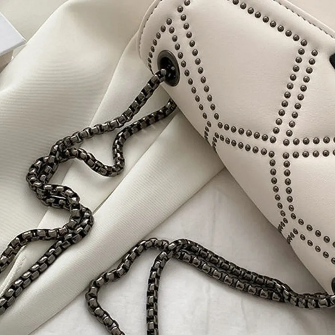 Victoria shoulder bag | Vintage & Luxurious-Elly Rose