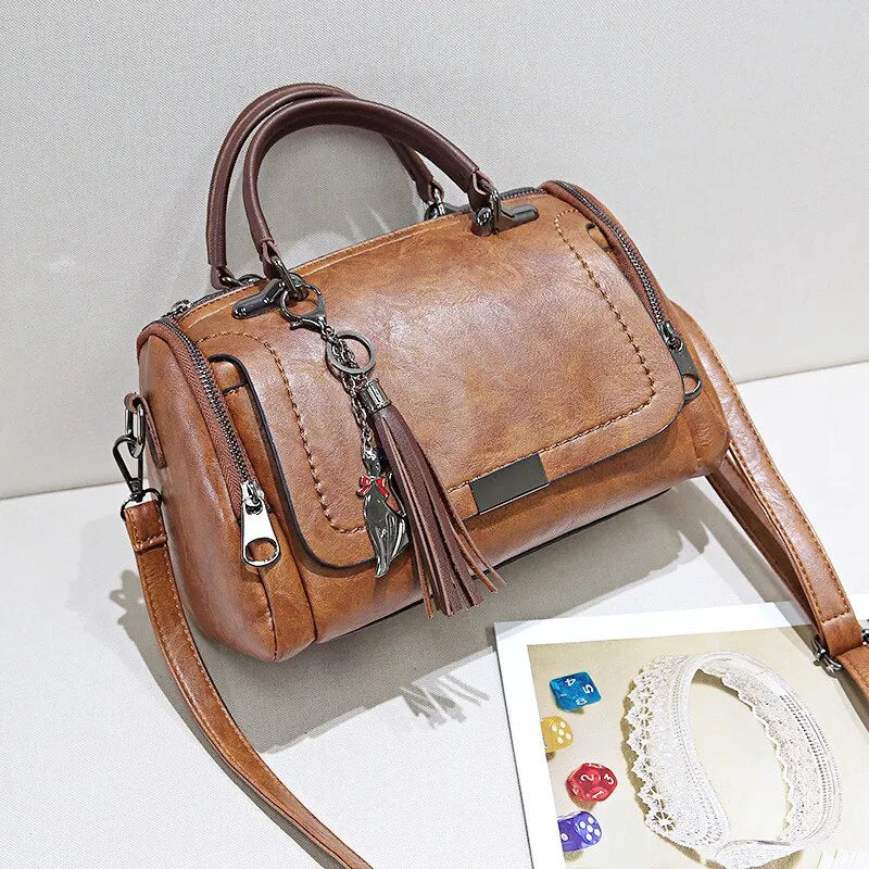 Elegant leather shoulder bag - Irmela-Elly Rose