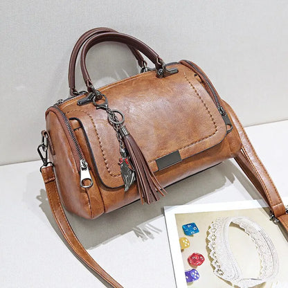Elegant leather shoulder bag - Irmela-Elly Rose